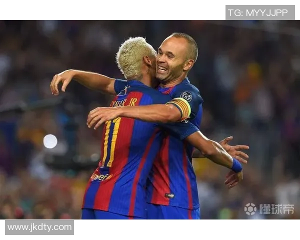 内马尔与足球明星情侣的浪漫故事揭示了爱情与事业的完美平衡